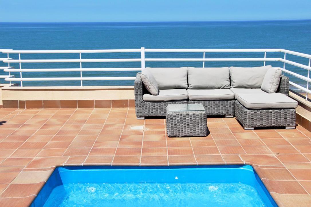 Atico Frontal Al Mar Con Piscina Privada By Homeprive Дения Экстерьер фото