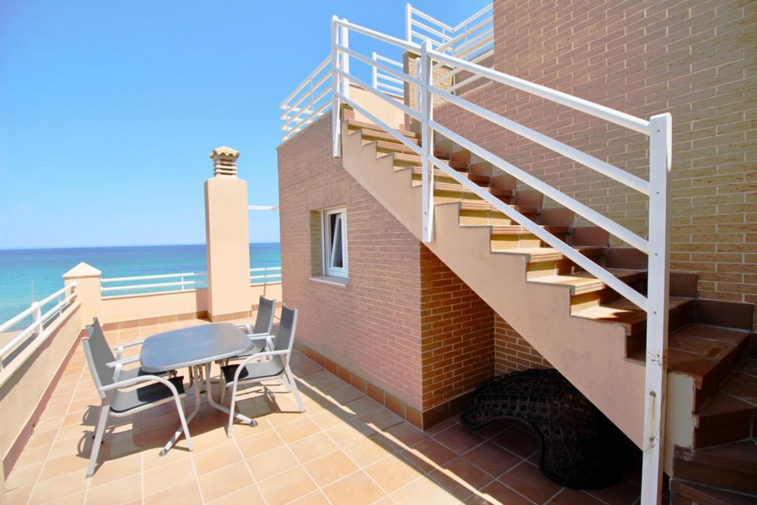 Atico Frontal Al Mar Con Piscina Privada By Homeprive Дения Экстерьер фото