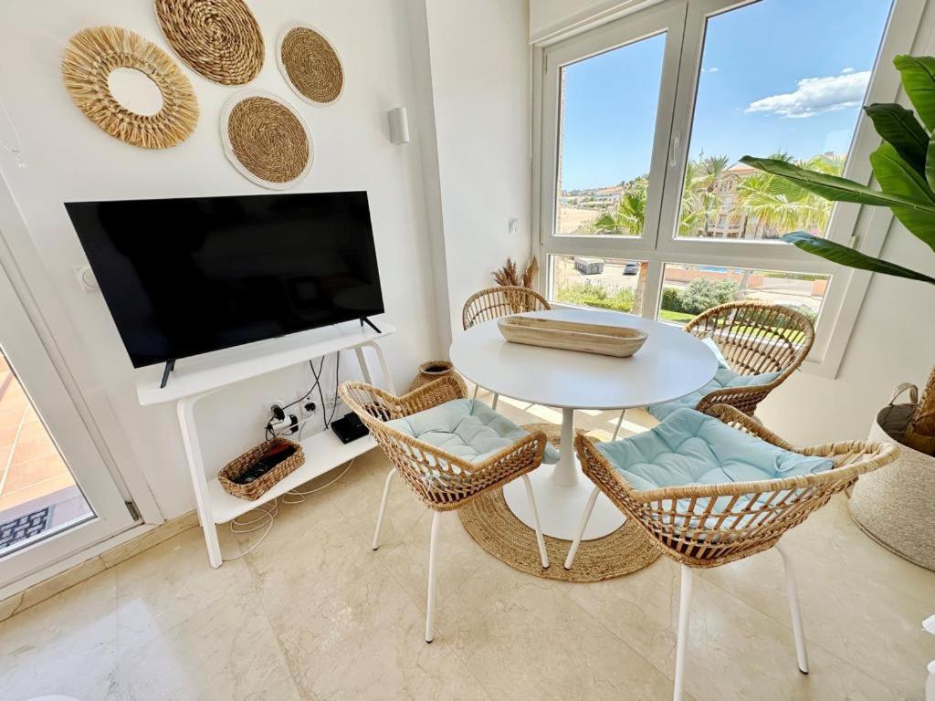 Atico Frontal Al Mar Con Piscina Privada By Homeprive Дения Экстерьер фото