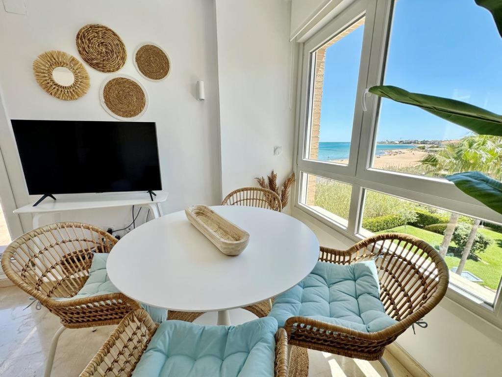 Atico Frontal Al Mar Con Piscina Privada By Homeprive Дения Экстерьер фото